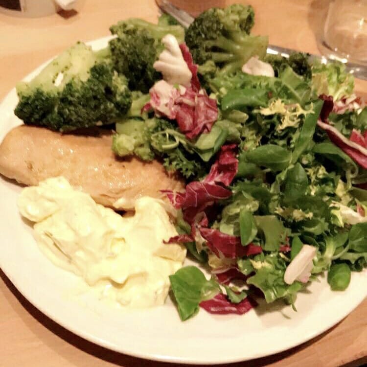 Sadece Alışkanlıklarını Değiştirerek 50 Kilo Verdi – Kilo Vermek İsteyen Herkes Bu Önerileri Dinlesin