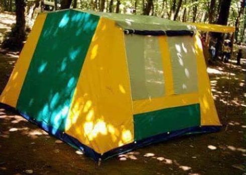 Karıkoca birlikte tatile çıkarlar