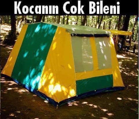 Karıkoca birlikte tatile çıkarlar